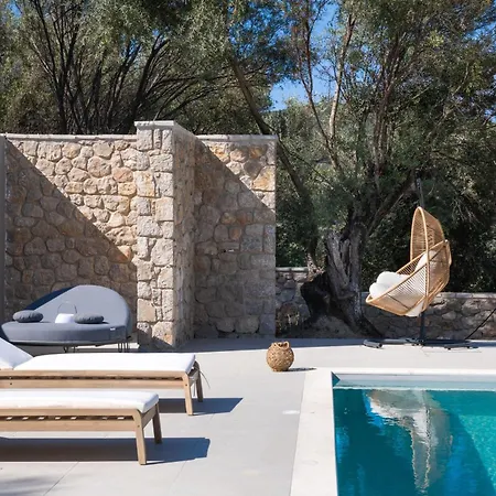 Villa Orraon Luxury - Exclusive Retreat With Panoramic Views And Infinity Pool Lefkáda