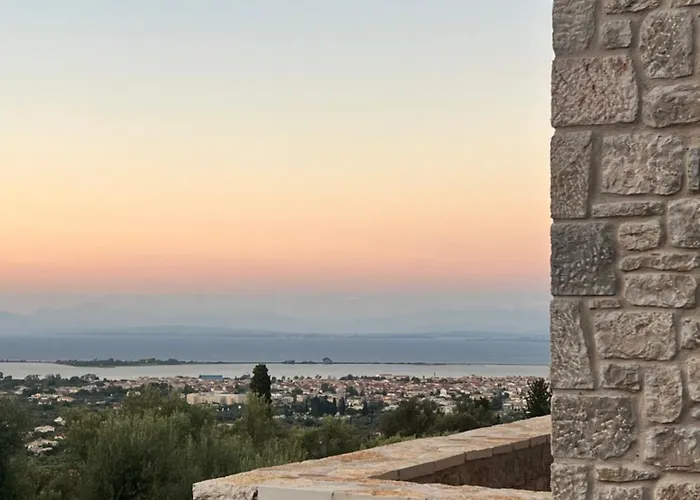 Orraon Luxury - Exclusive Retreat With Panoramic Views And Infinity Pool Villa Lefkáda