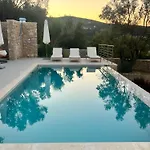 Orraon Luxury - Exclusive Retreat With Panoramic Views And Infinity Pool Вилла Лефкада