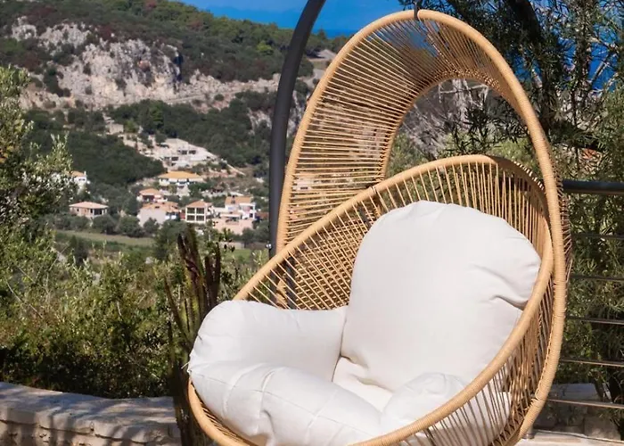 Вилла Orraon Luxury - Exclusive Retreat With Panoramic Views And Infinity Pool Лефкада